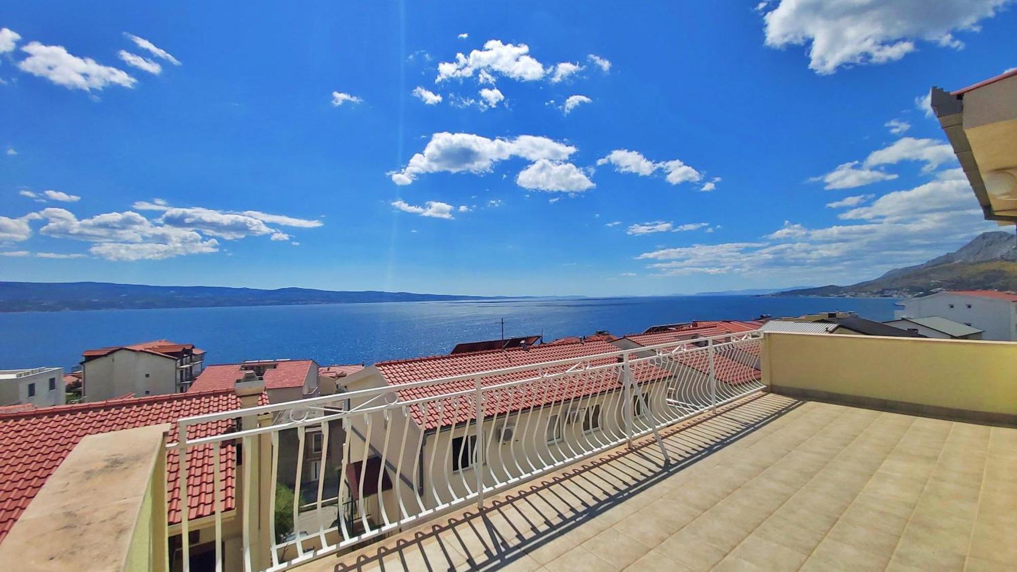 Apartments Marko Nemira โอมิช ห้อง รูปภาพ